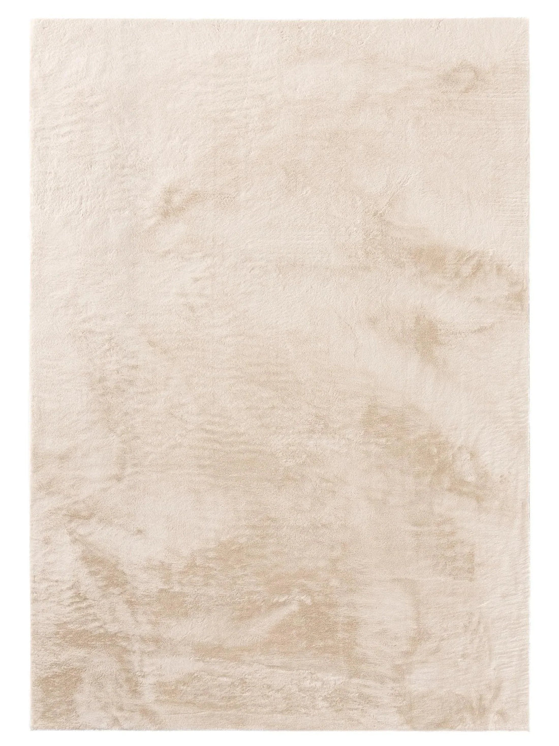Varm stue, august aften — COZY Beige Pels Tæppe