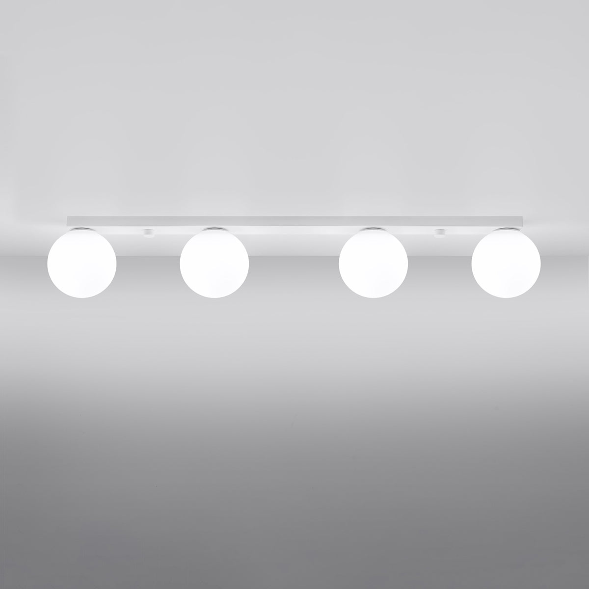 Loftslampe YOLI 4 hvid - Hovedbillede