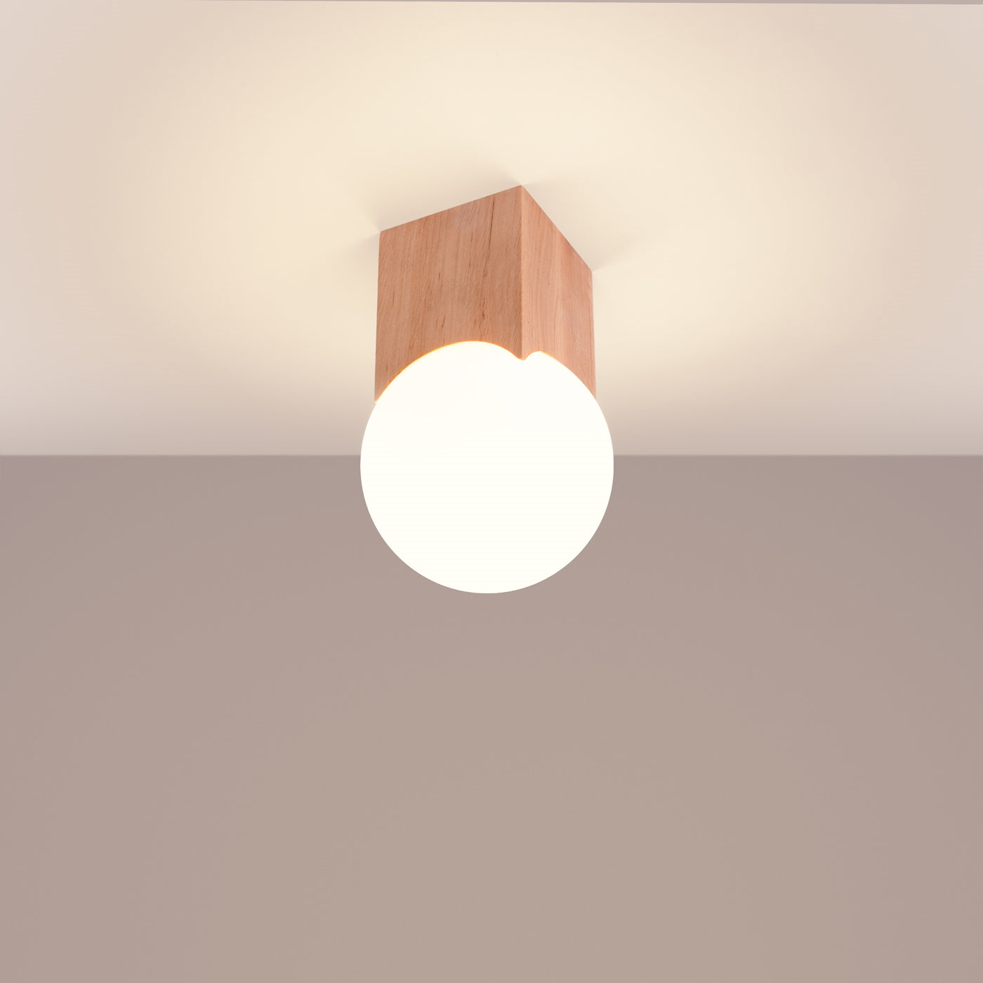 Loftslampe SOLIS i naturligtt træ - Hovedbillede