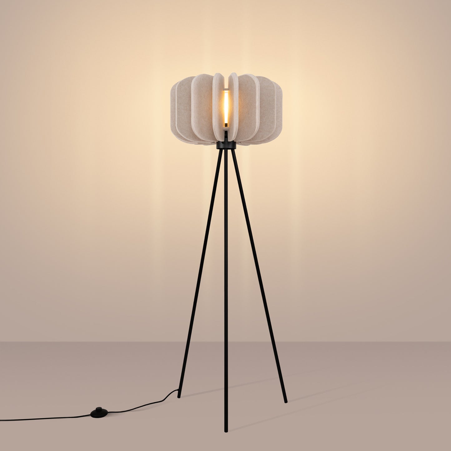 Gulvlampe MULA 45 - Hovedbillede