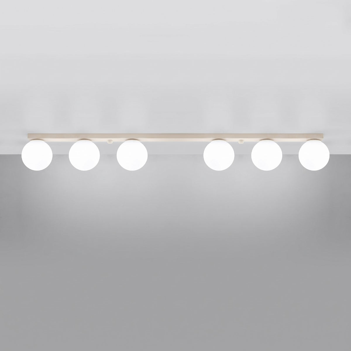 Loftlampe YOLI 6 - Hovedbillede