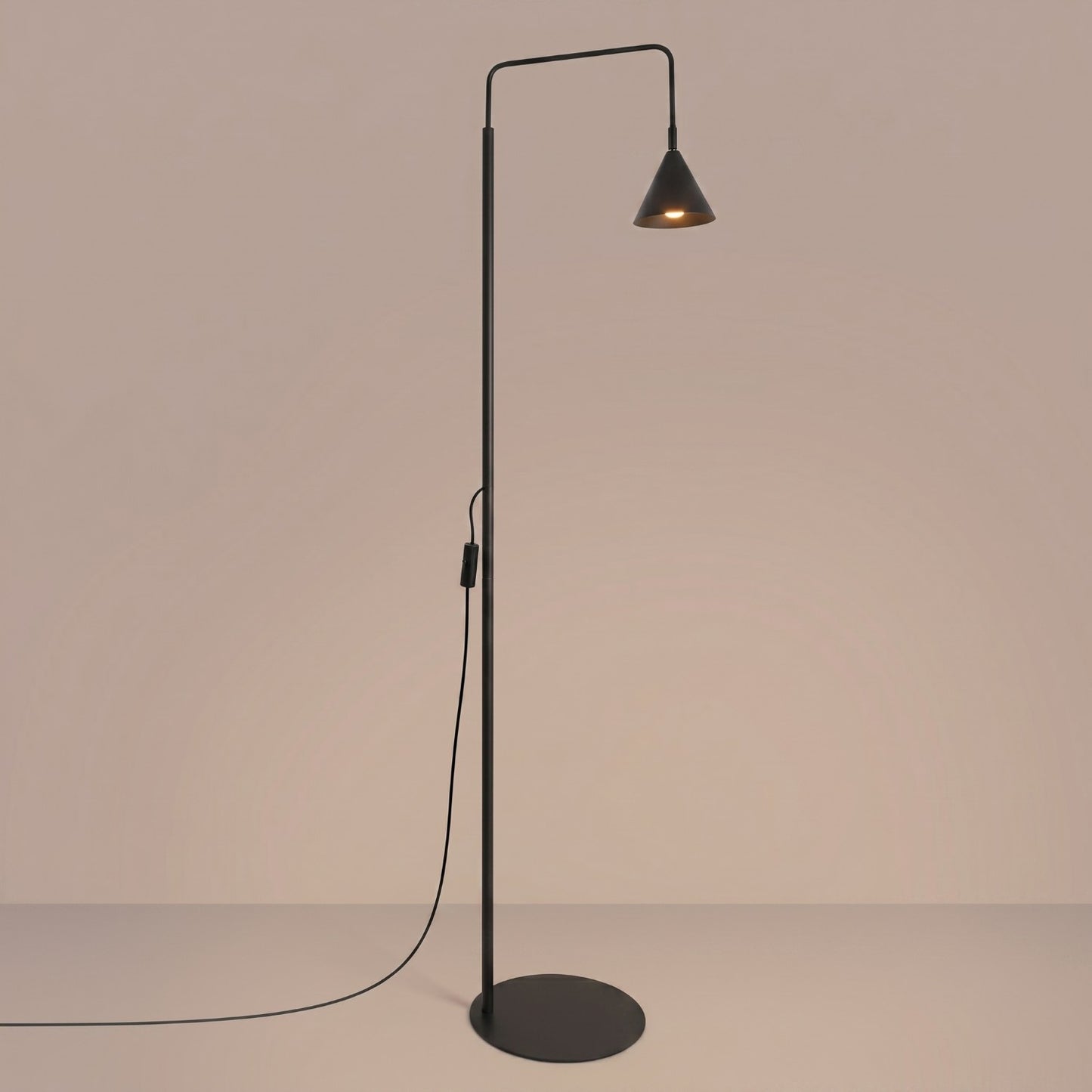 Gulvlampe NOX - Variant SL.2582