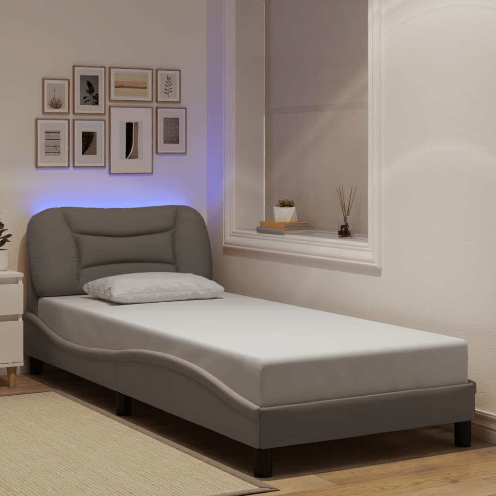 Sengeramme Med LED Uden Madras Hvar Stof - Variant 3213673