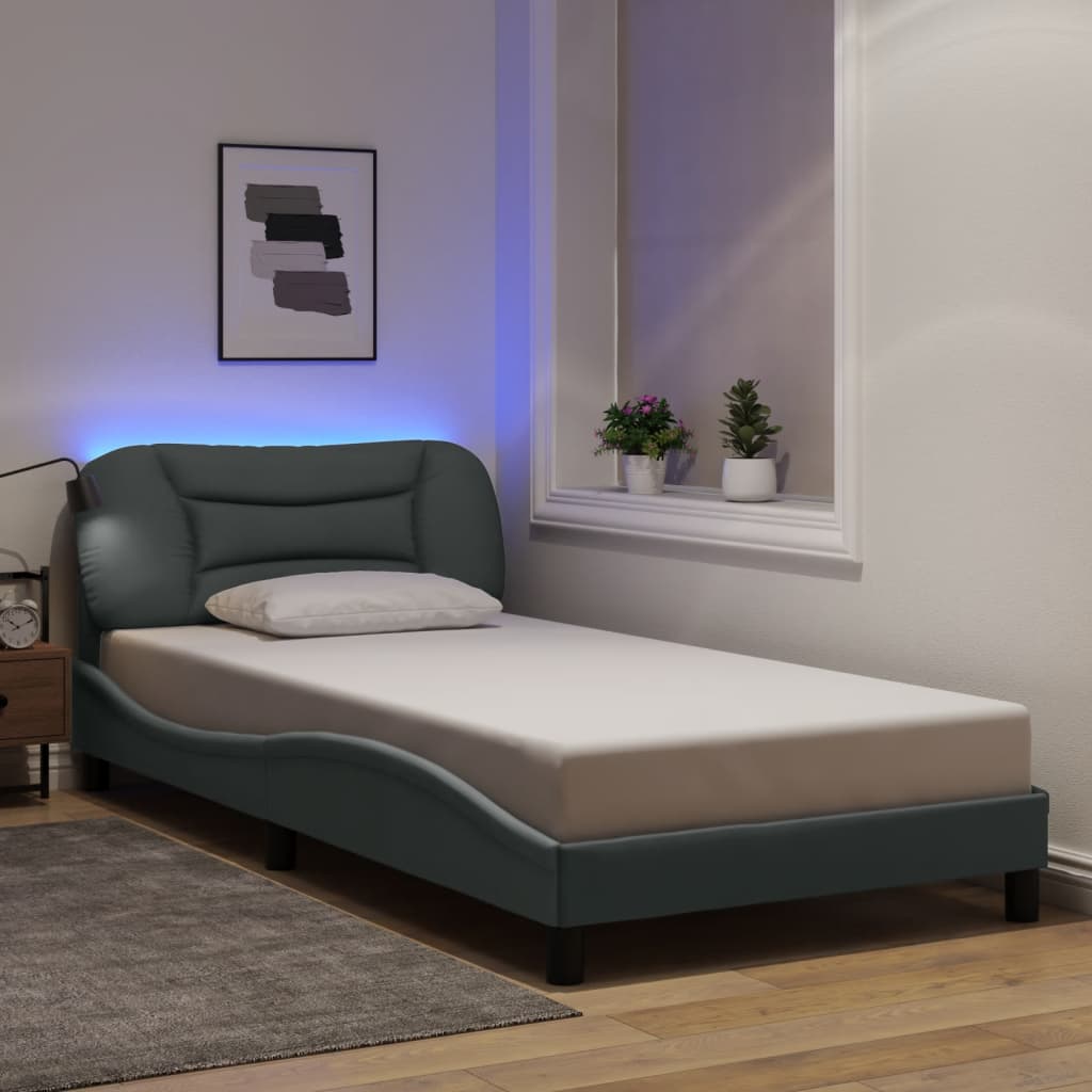 Sengeramme Med LED Uden Madras Hvar Stof - Variant 3213683