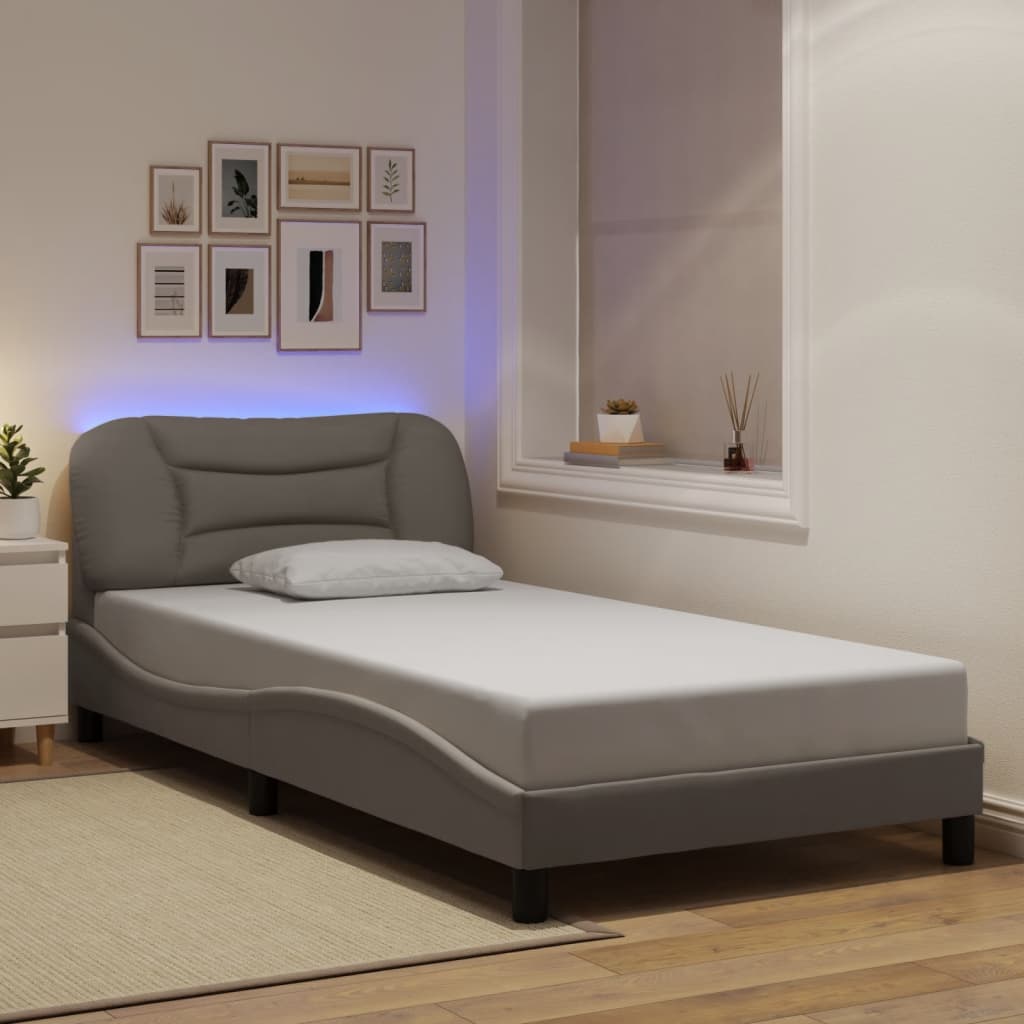 Sengeramme Med LED Uden Madras Hvar Stof - Variant 3213687