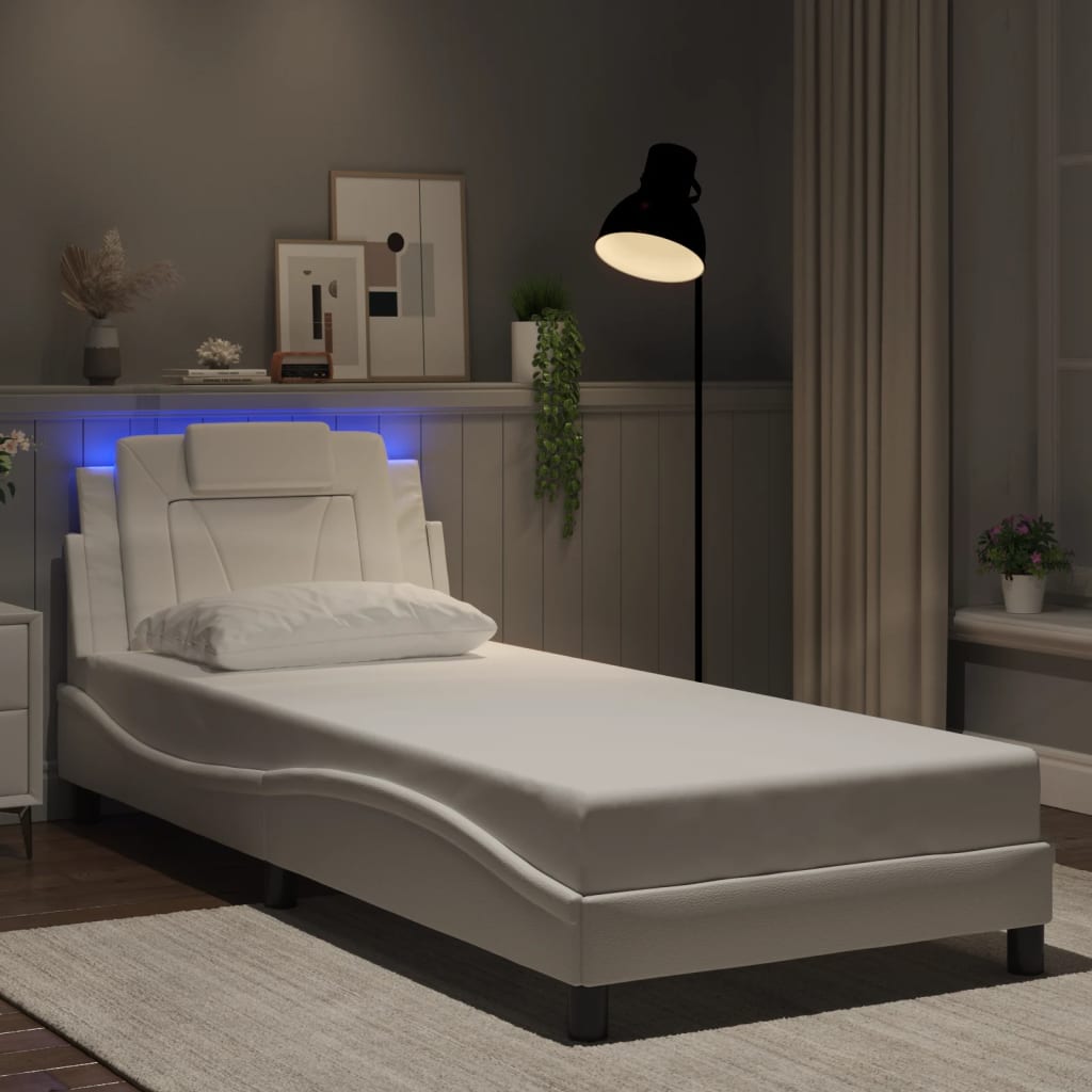 Sengeramme Viana Med LED Uden Madras - Variant 3213995
