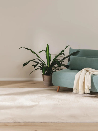 COZY Beige Pels Tæppe - Hovedbillede