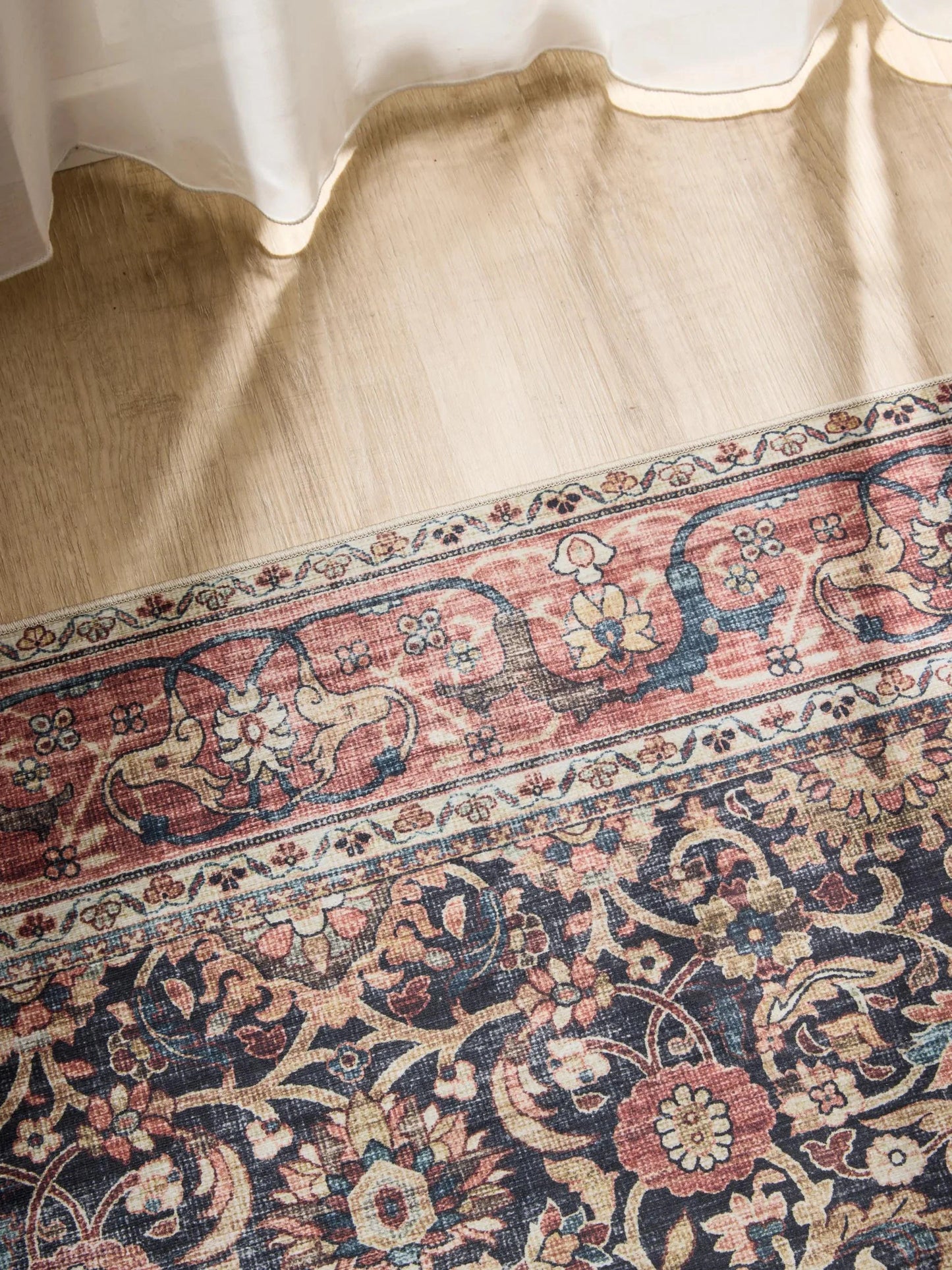 ATLAS Flerfarvet Rød Vaskbart Tæppe - Billede 3